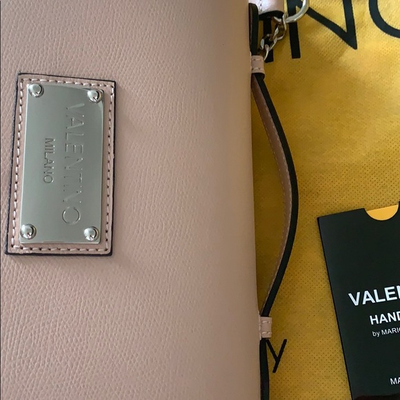 Valentino shoulder π - Picture 8 of 8